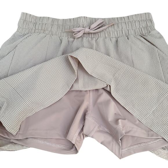 Adidas AEROREADY Skort Tan Gingham Built-In Shorts NWT Size Medium $90 Athletic - Picture 2 of 12